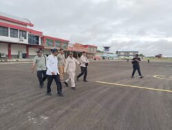 Gubernur Papua Selatan Tiba di Bandara Tanah Merah, Satgas Korpasgat Kawal Keberangkatan ke Distrik Kombay