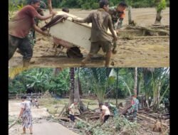 Babinsa Posramil 05/Pante Ceureumen Cepat Tanggap Bantu Warga Bersihkan Puing-Puing Pasca Banjir
