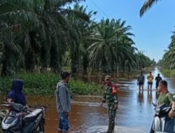 Jajaran Korem 012/TU Pantau Pemulihan Pasca Banjir di Trumon