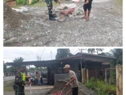Babinsa Koramil 08/Arongan Lambalek Turun Tangan Bantu Percepat Pembangunan pembangunan Rumah Warga di Desa Binaan