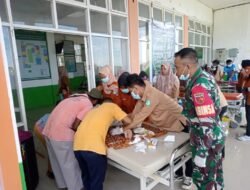 Koramil 1509-05/Kayoa Amankan Pelaksanaan Khitanan Massal di Kecamatan Kayoa