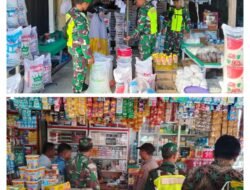 ‎Babinsa Koramil 0105-10/Woyla Barat Turun ke Sawah Bantu Warga Tanam Padi‎