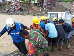 Jajaran Korem 012/TU Bersama PLN Salurkan Genset untuk Pulihkan Listrik Pasca Banjir di Nagan Raya