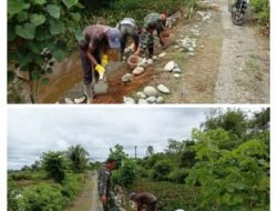 Babinsa Koramil 07/Johan Pahlawan Bantu Warga Membuat Talud Jalan