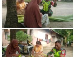 Babinsa Koramil 08/Arongan Lambalek Bantu Warga Membuat Ketupat di Desa Ujung Beusa