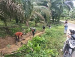 Jajaran Korem 012/TU Perkuat Kemanunggalan TNI–Rakyat Lewat Gotong Royong di Nagan Raya