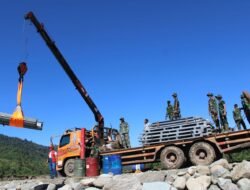 Komponen Jembatan Bailey Tiba, TNI Percepat Pemulihan Akses Pascabanjir