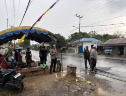 Babinsa Tapsel Kawal Kunjungan Bupati Tapin Tinjau Kesiapan Posko Jamaah Haul Abah Guru Sekumpul