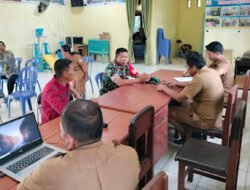 Babinsa Jajaran Korem 012/TU Bangun Sinergi dengan Pemerintah Desa di Aceh Singkil