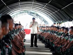 Menhan RI Kunjungi Yonif TP 861/Maleo Kamur, Pangdam XXIV Paparkan Kesiapan Satuan