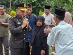 Kodim 1006/Banjar Beri Penghormatan Terakhir kepada Almarhum Serda Bambang Bashori