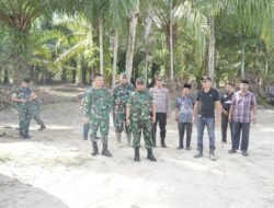 Pastikan Tepat Mutu dan Aman, Danrem 012/TU Turun Langsung Tinjau Jembatan Gantung di Aceh Barat