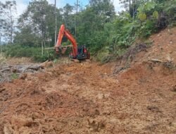 Alat Berat Dikerahkan, TMMD Ke-127 Percepat Akses Desa di Nagan Raya