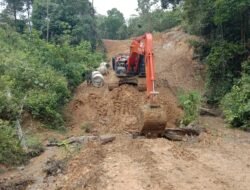 Satgas TMMD Kodim Nagan Raya Tetap Produktif Meski Berpuasa