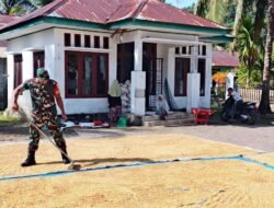 Babinsa Koramil 01/Jaya Tunjukkan Kepedulian Lewat Aksi Nyata