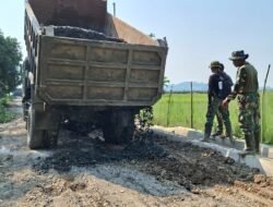 Jalan Tani Diperjuangkan dengan Keringat Kebersamaan