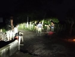 Gelap Tak Membatasi Tekad Membangun Desa