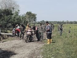 Satgas TMMD Ke-127 Kodim 0105/Abar Jadi Penolong di Ladang