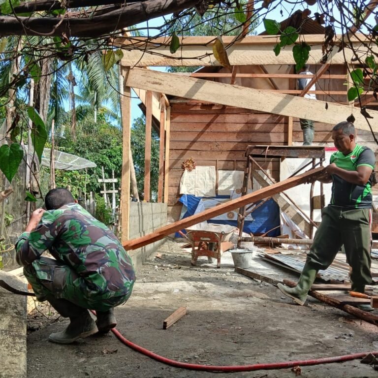 TMMD Ke-127 Kodim 0105/Abar Bangun Rumah Layak untuk Warga Woyla