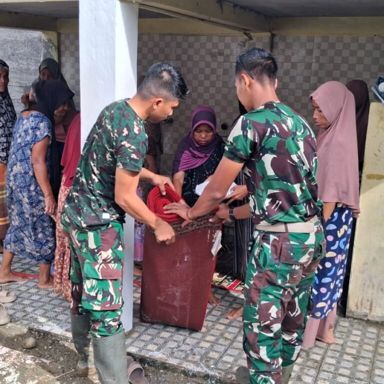 Kepedulian Satgas TMMD Jadikan Masjid Nurul Iman Lebih Bersih