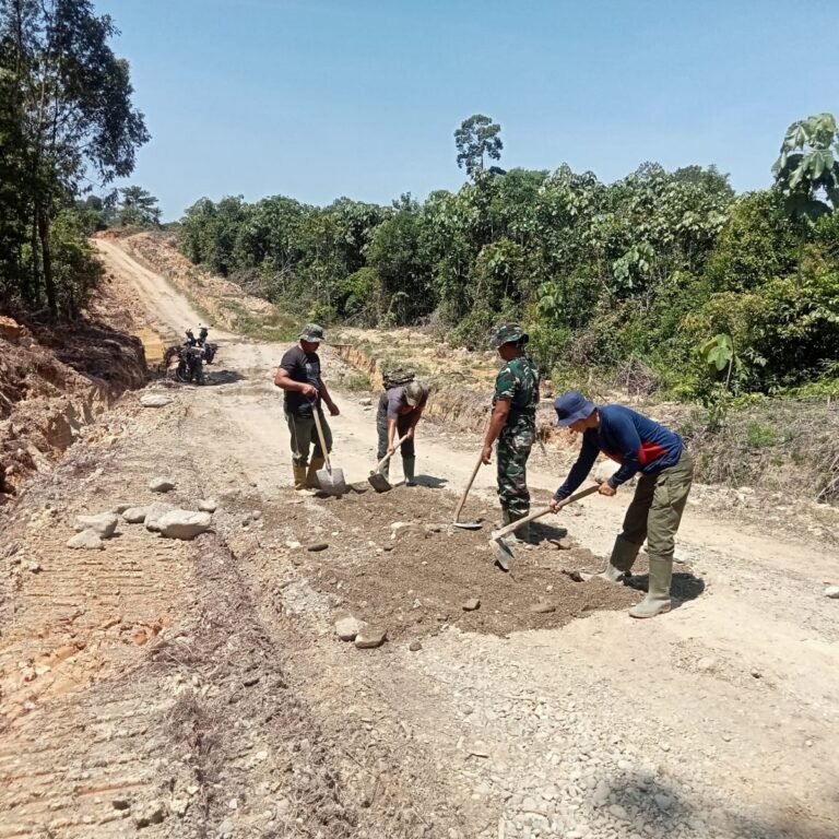 Menjelang Penutupan TMMD, Satgas Kodim 0116/Nagan Raya Jajaran Korem 012/TU Rampungkan Jalan 3,1 Km