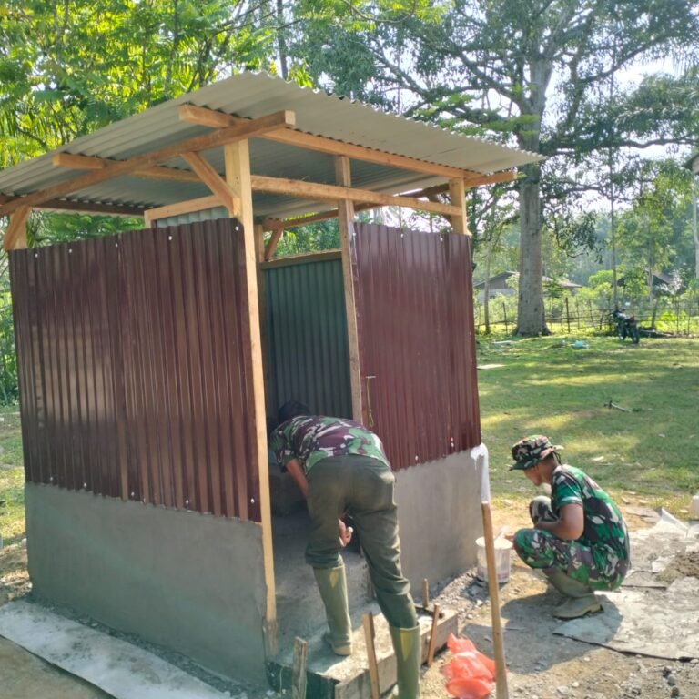 Dari Tanah Desa Lahir MCK TMMD untuk Kesehatan Warga