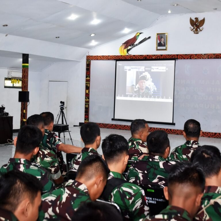 Prajurit, PNS dan Persit Korem 174/ATW Ikuti Pembinaan Rohani Islam Tahun 2026