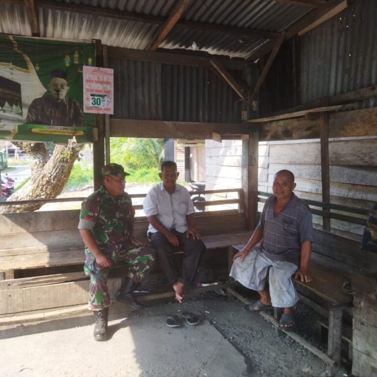 Babinsa Koramil 06/Teunom Ingatkan Warga Waspada Keamanan Dapur