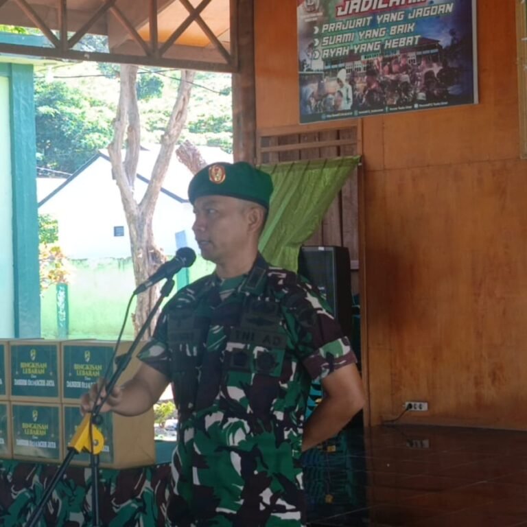 Dandim 0114/Aceh Jaya Pimpin Apel Pemberangkatan Cuti Lebaran 1447 H Gelombang I dan Pembagian Bingkisan Lebaran kepada Personil Kodim