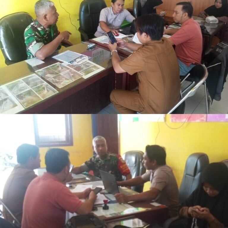 Dipenghujung Bulan Puasa, Babinsa Koramil 04/Meureubo Komsos dengan Perangkat Desa