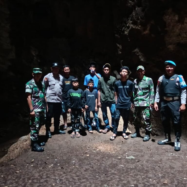 Babinsa Binuang Kawal Pengamanan Wisata Goa Batu Hapu