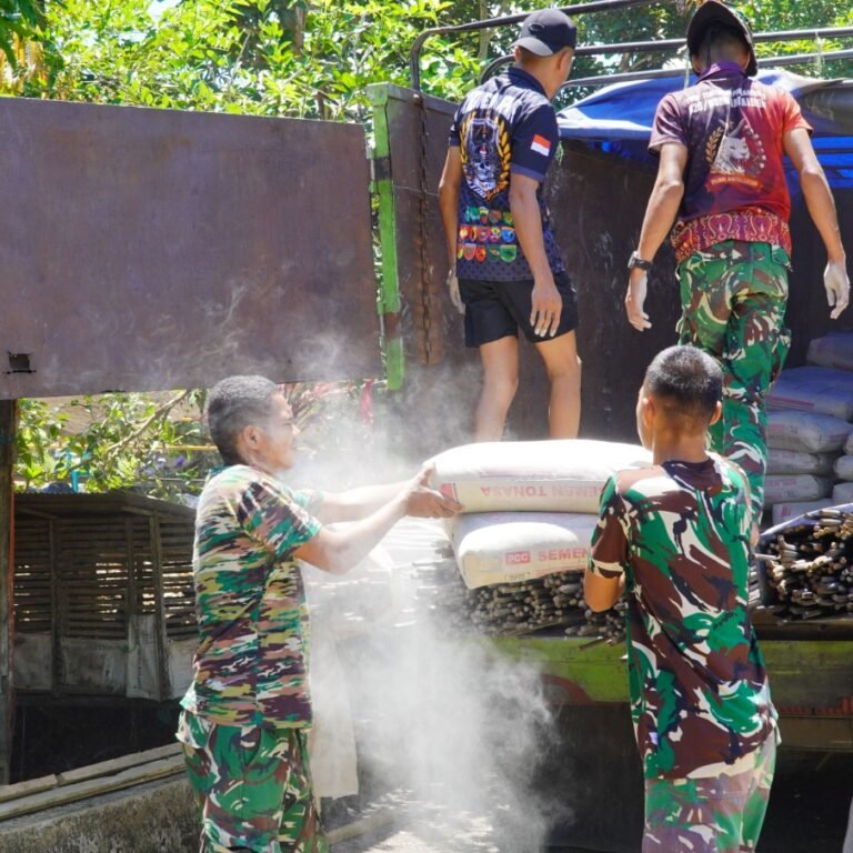 Kodim 1001/HSU-BLG Mulai Distribusi Material untuk Pembangunan Jembatan Garuda