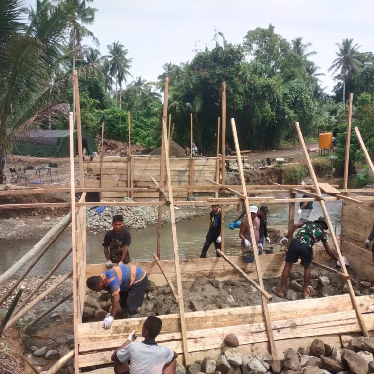 Struktur Dinding Penahan Mulai Terbentuk dalam Pembangunan Jembatan Garuda