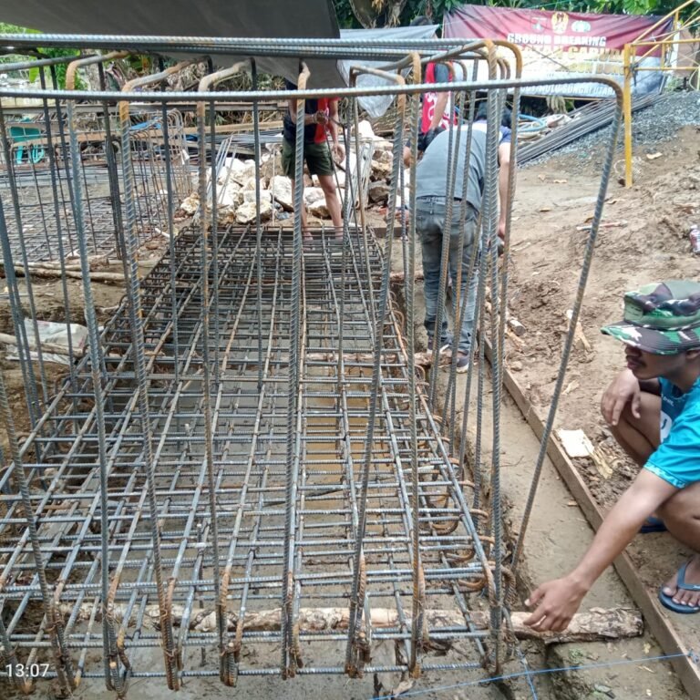 Kodim 1001/HSU-BLG Lanjutkan Pembangunan Jembatan Garuda di Tangkawang–Tuhuran