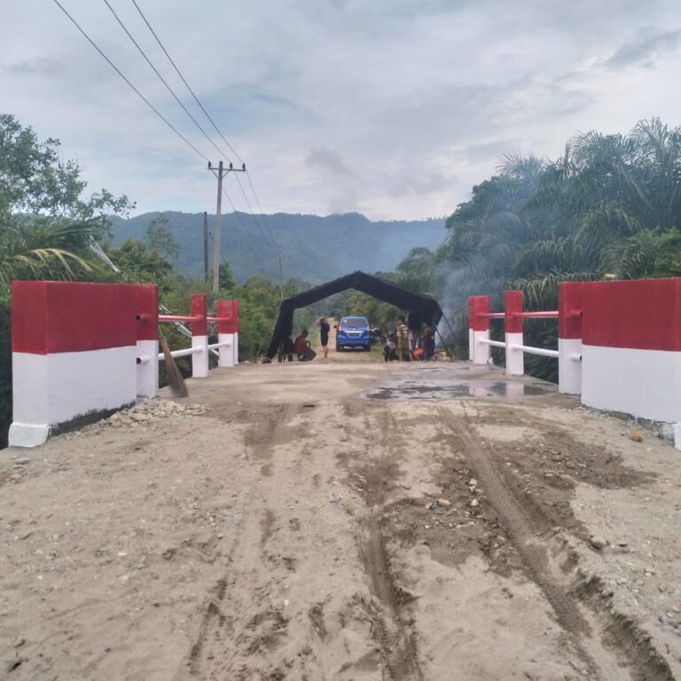 Kodim 0107/Aceh Selatan Jajaran Korem 012/TU Tuntaskan Pembangunan Jembatan Aramco di Pasi Rasian