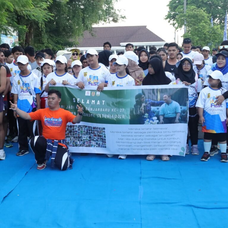 Ribuan Warga Saksikan Kemeriahan Banjarbaru Running Festival 2026