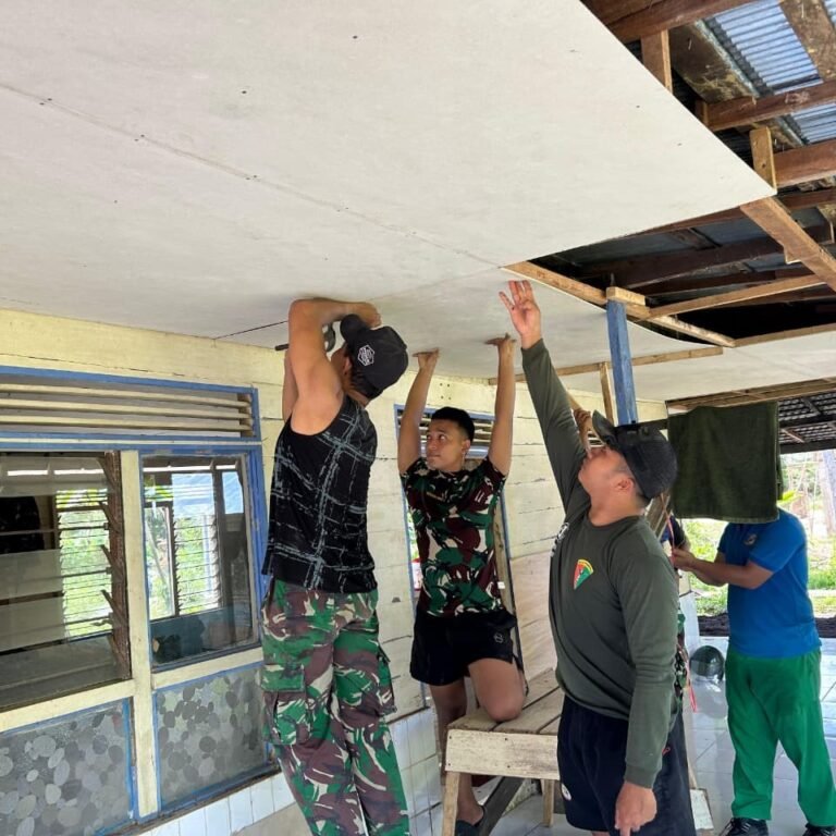 Kodim 1003/HSS Sasar Langgar Usang di Desa Pantai Ulin Lewat Program TMMD ke-128