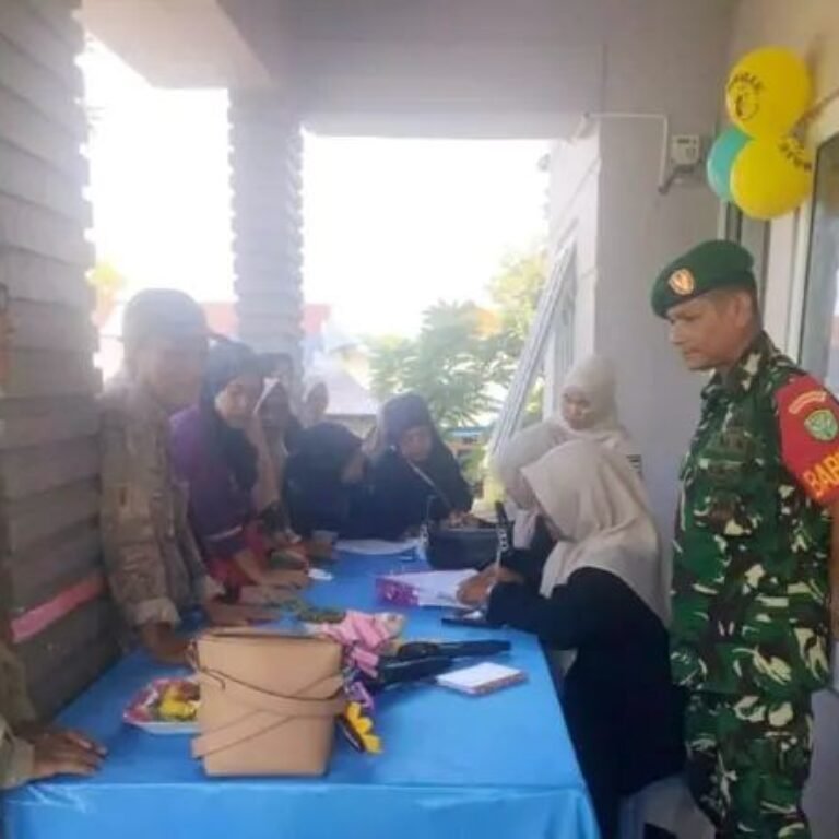 Babinsa Kodim 0112/Sabang Kawal Pelaksanaan Posyandu Lansia di Gampong Kuta Ateuh