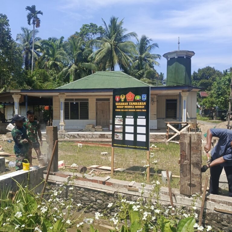 Kemanunggalan TNI-Rakyat: Satgas TMMD Ke-128 Hadirkan Langgar Nyaman di Pelosok HSS