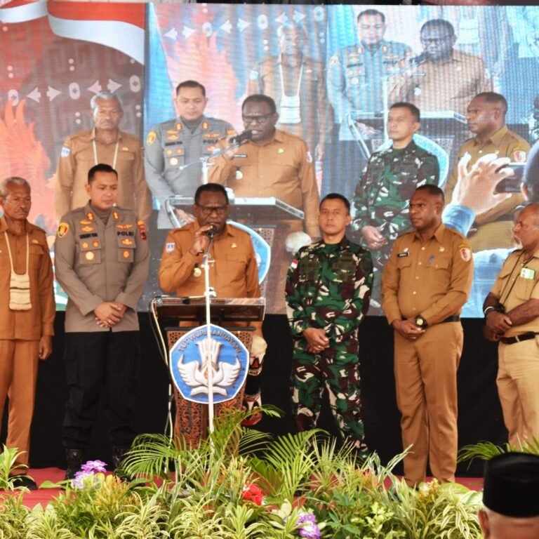 Sinergi Tanpa Batas, Dandim 1707/Merauke Kawal Semarak Hardiknas di Kantor Bupati