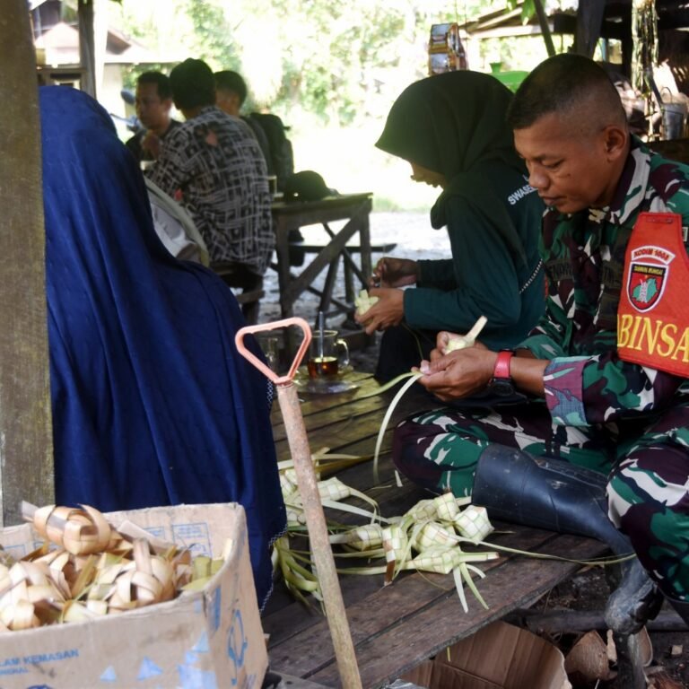 TMMD Ke 128 Kodim 1003/HSS: Kopka Hendro Sambangi UMKM, Perkuat Kemanunggalan TNI-Rakyat