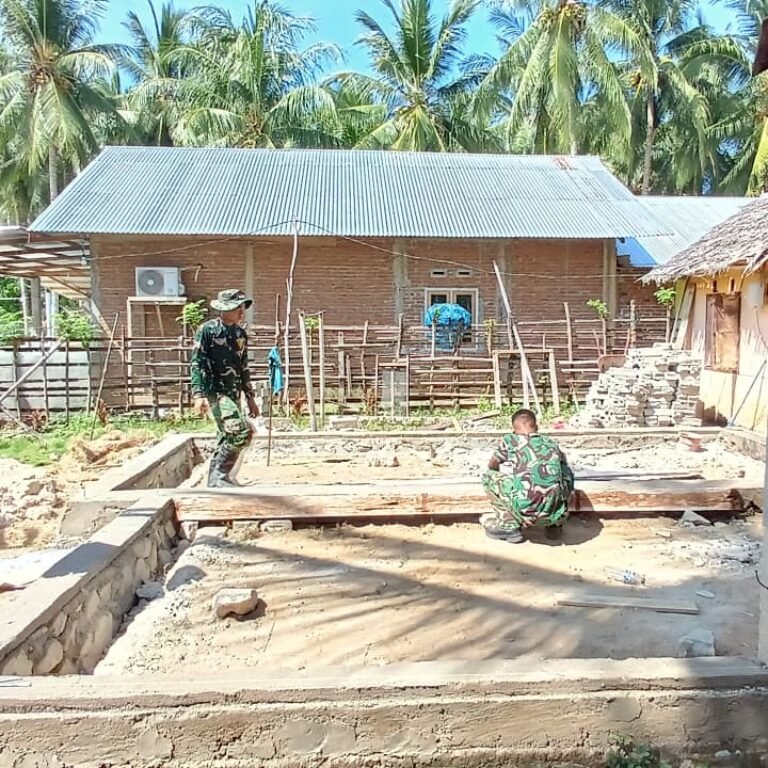 Satgas TMMD Kodim 1316/Boalemo Genjot Rehabilitasi Rumah Ibu Nina Ma’ruf