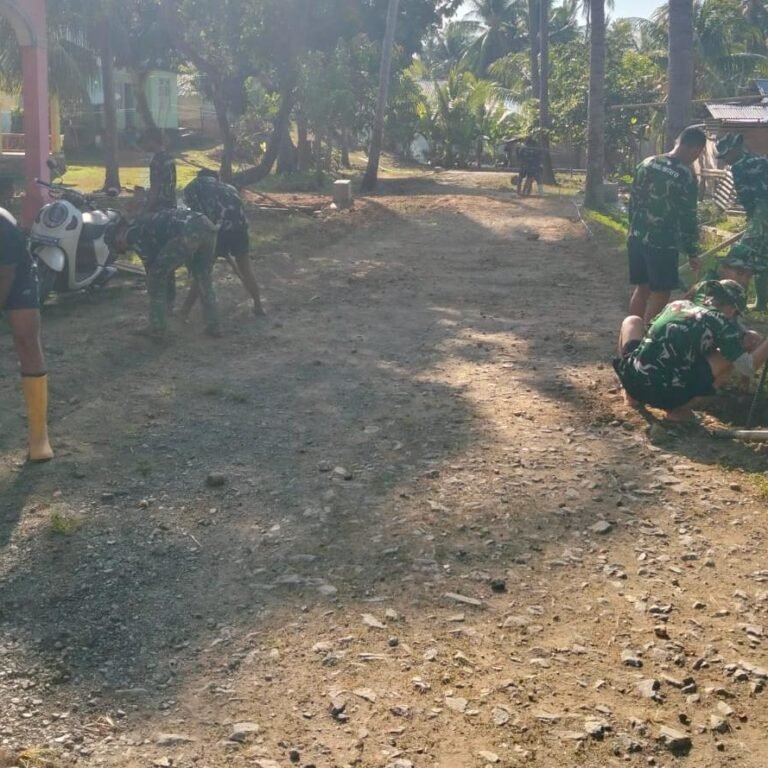 Pembangunan Jalan Rabat Beton di Botumoito Dikerjakan Secara Gotong Royong