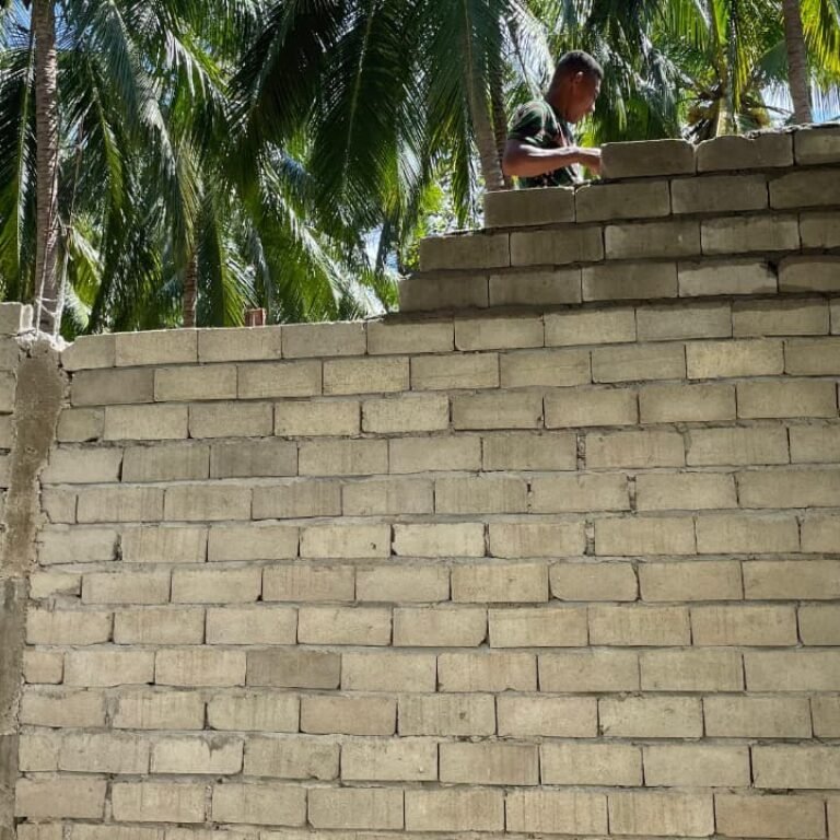 Satgas TMMD 128 Kerja Tanpa Henti, Rumah Warga Dikebut Hingga 50 Persen