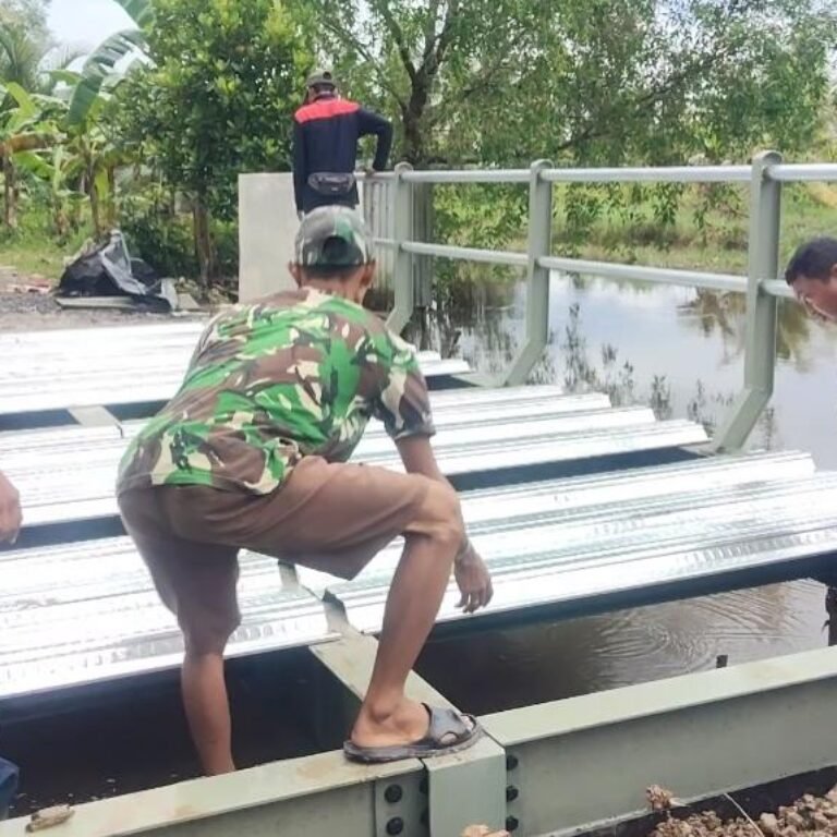 ‎‎Tahap Pemasangan Lantai dan Pengelasan Berjalan, Jembatan Garuda Sudah 70 Persen