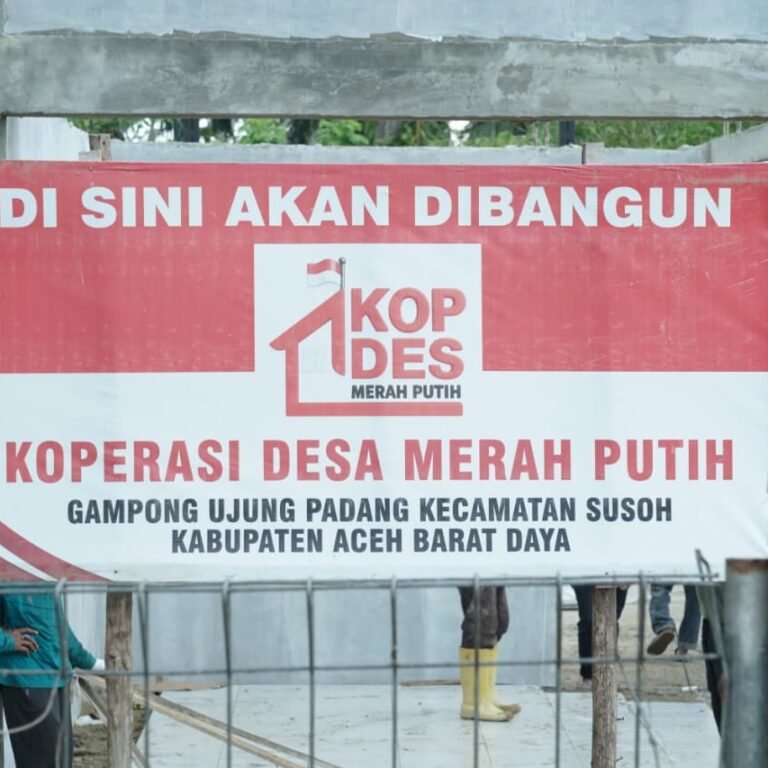 Mayjen TNI Joko Hadi Susilo Kunjungi Desa Ujung Padang, Pantau Kegiatan KDKMP