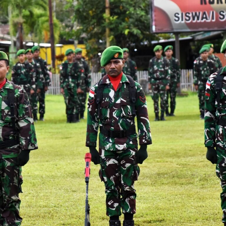 Melalui Upacara Bendera, Dandim 1707/Merauke Perkuat Nilai Kebangsaan Prajurit
