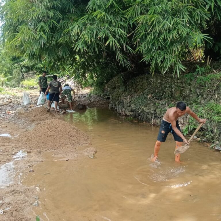 Gotong Royong Jadi Kunci Kelancaran Pembangunan Jembatan Garuda di Balangan