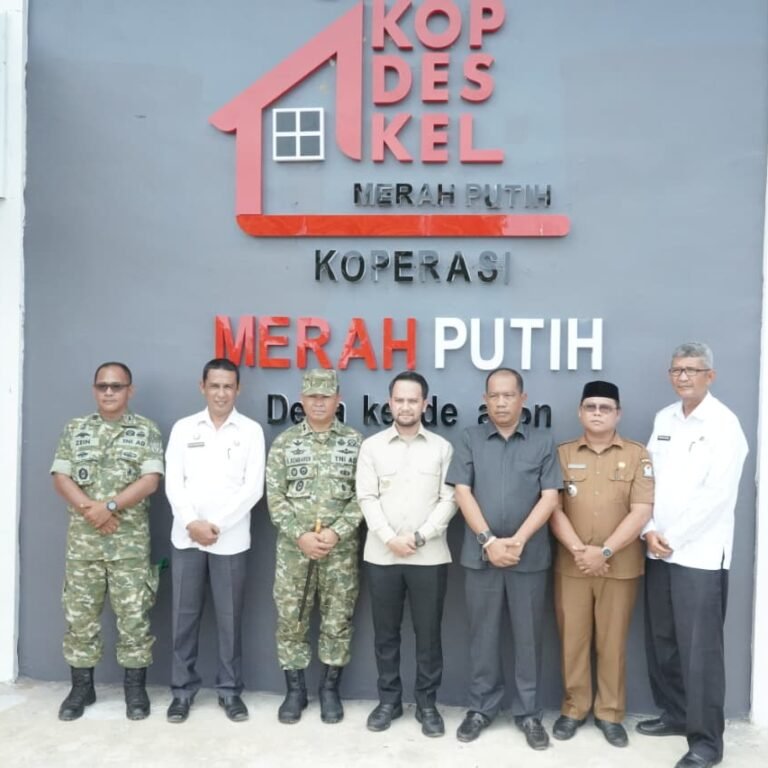 Danrem 012/TU Saksikan Launching Serentak 1.061 KDKMP Oleh Presiden Prabowo Subianto