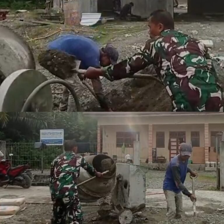 Babinsa Pante Ceureumen Gotong Royong Bantu Pembangunan Rumah Warga di Aceh Barat